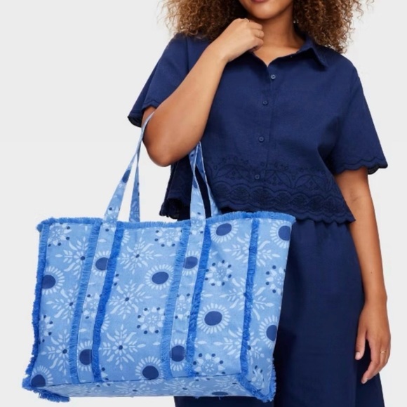 Roller Rabbit Light Blue Floral Ruffle Tote - Picture 3 of 5